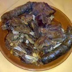 cecina de chivo entrecallada